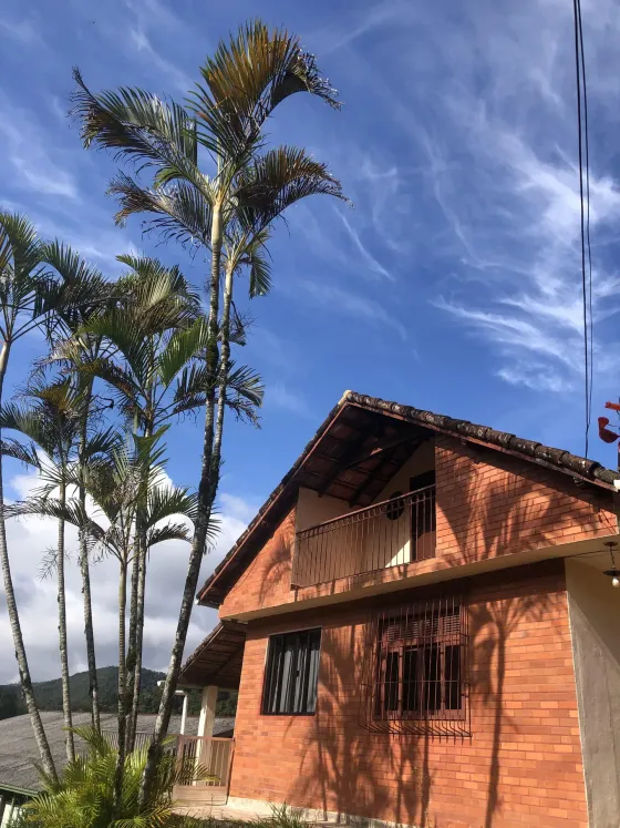Casa com 2q 1 suíte - Duarte da Silveira - Petrópolis - RJ